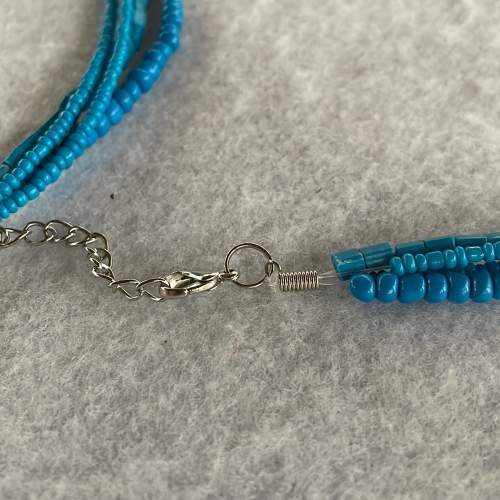 Shell Necklace Set - Picture 4 of 8